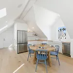 Malibu Point Dume Seaview Loft