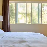 Malibu Home In Enchanting Hills 5 Min From The Beach