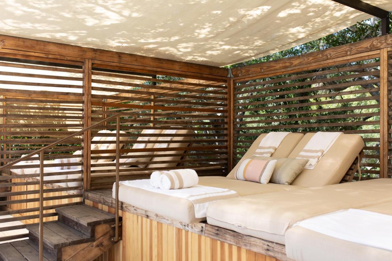 Resort Calamigos Guest Ranch And Club 5*