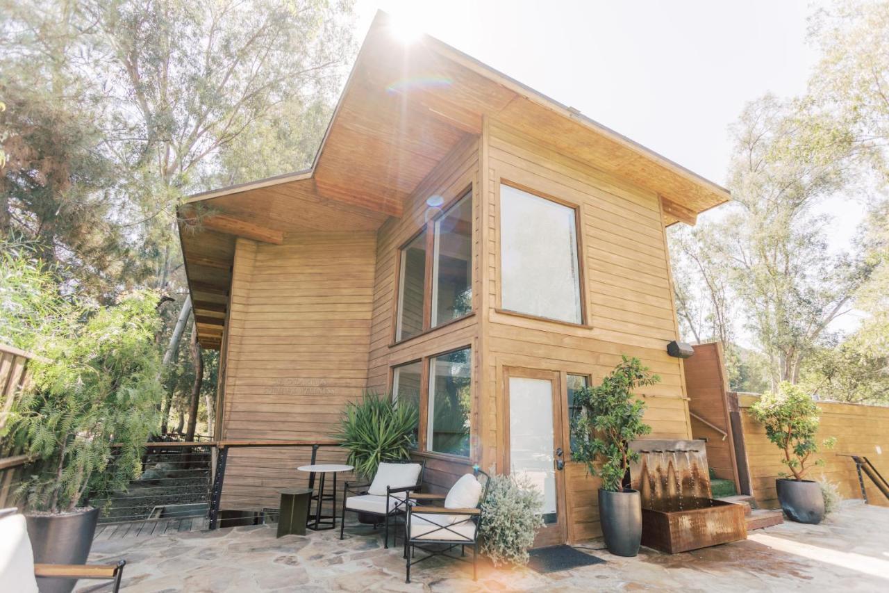 Calamigos Guest Ranch And Club 5*