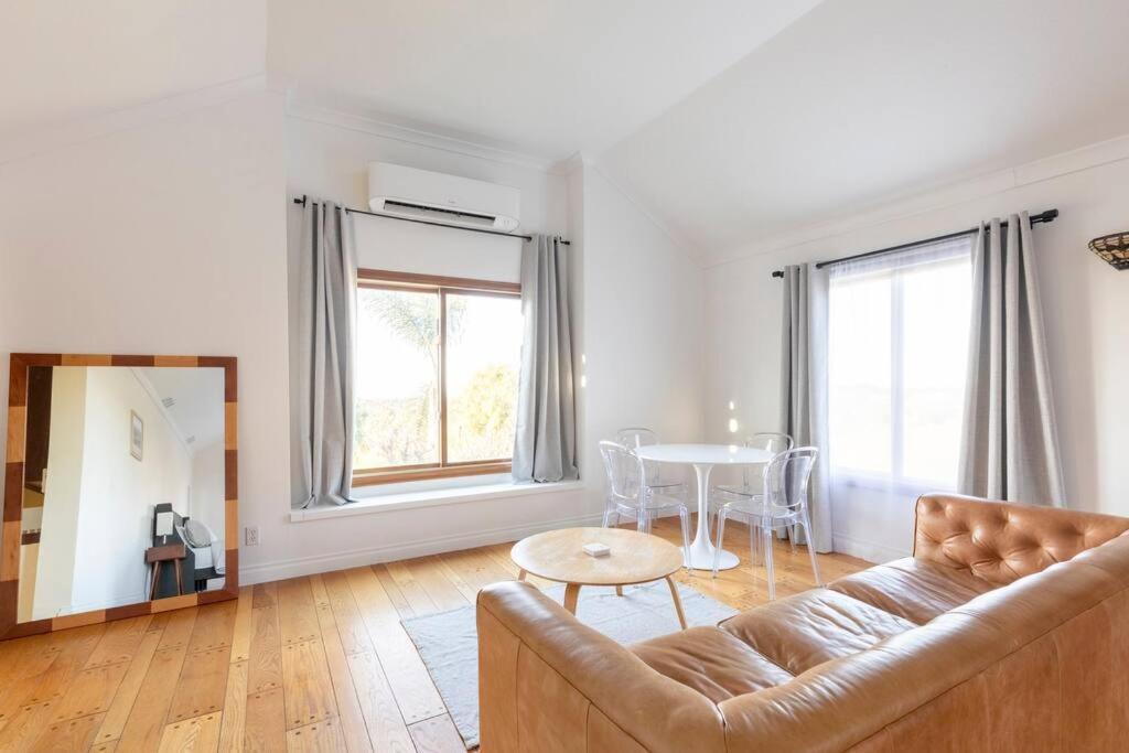 Apartment 30 Pct Off! Romantic Suite, Ocean View, *