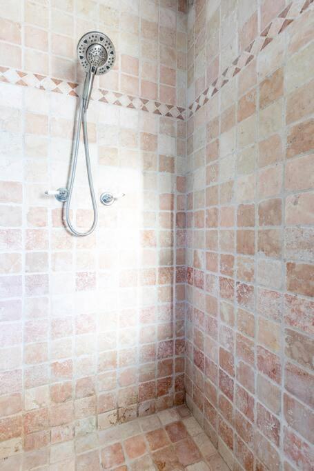 30 Pct Off! Romantic Suite, Ocean View,
