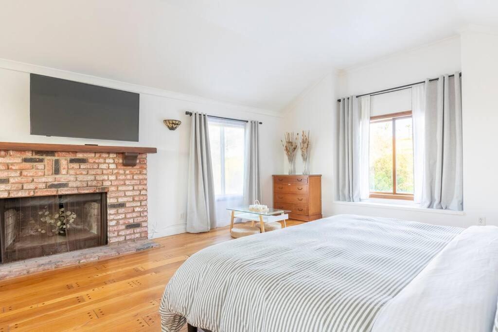 Apartment 30 Pct Off! Romantic Suite, Ocean View, Malibu
