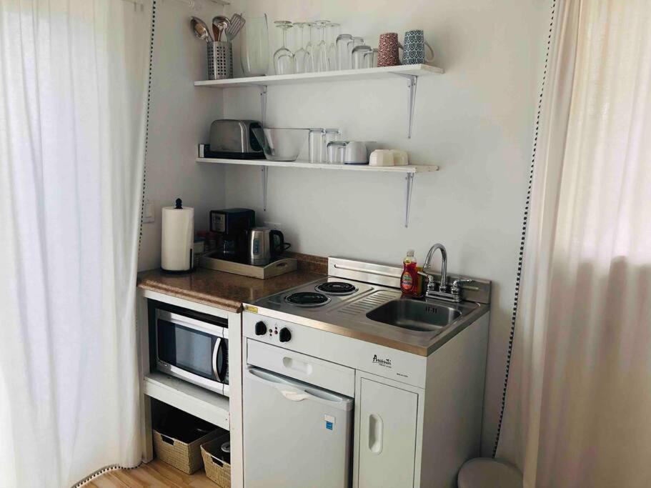 30 Pct Off!! Limited Time! Charming Getaway With King Bed, Near Apartment Malibu