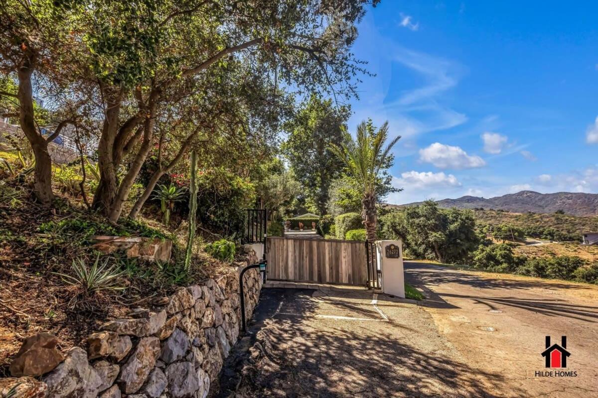 Holiday home Feel I Breathtaking Mountain Scenery I Pool Malibu