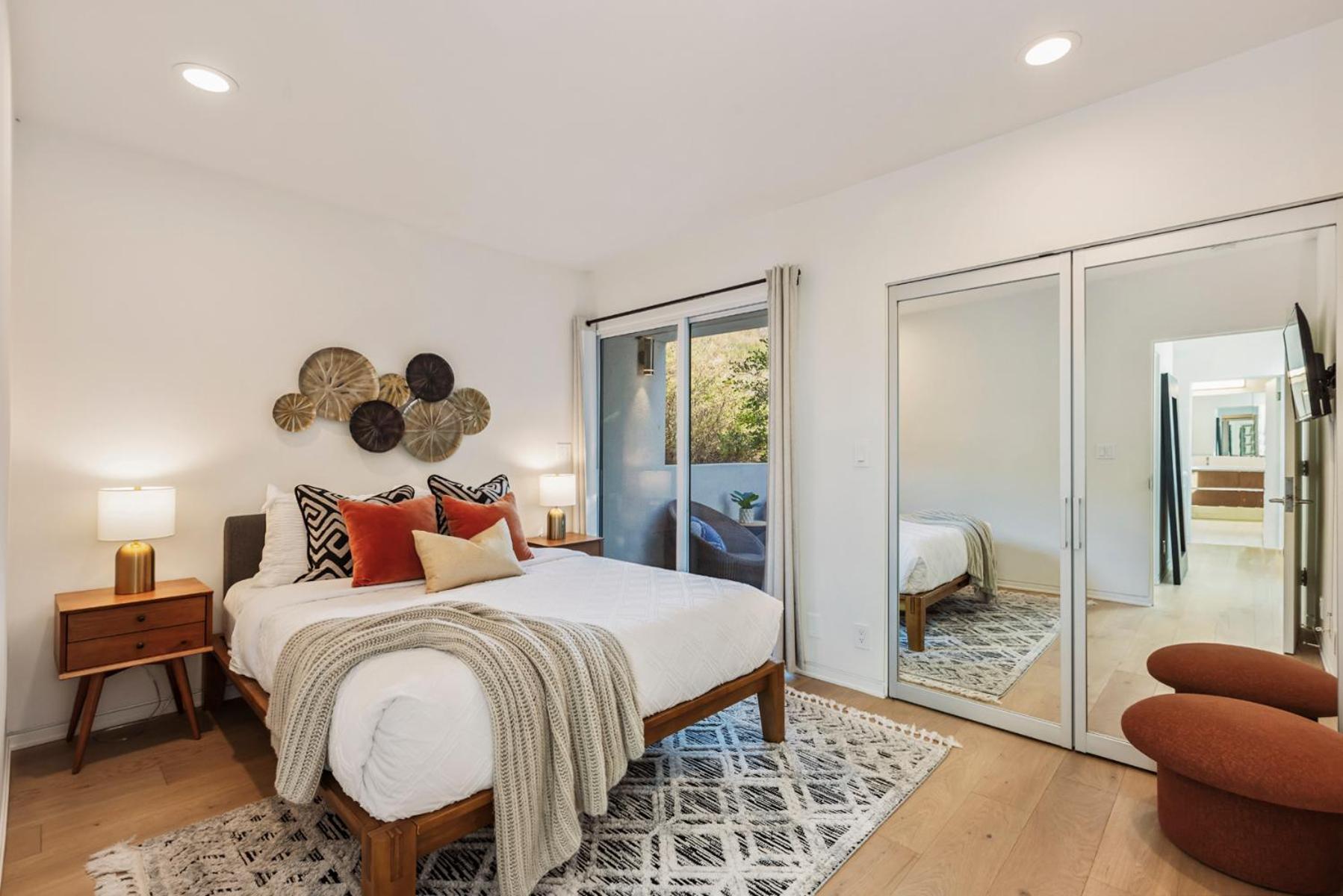 Breeze - Hot Tub, Ocean View, Steps To