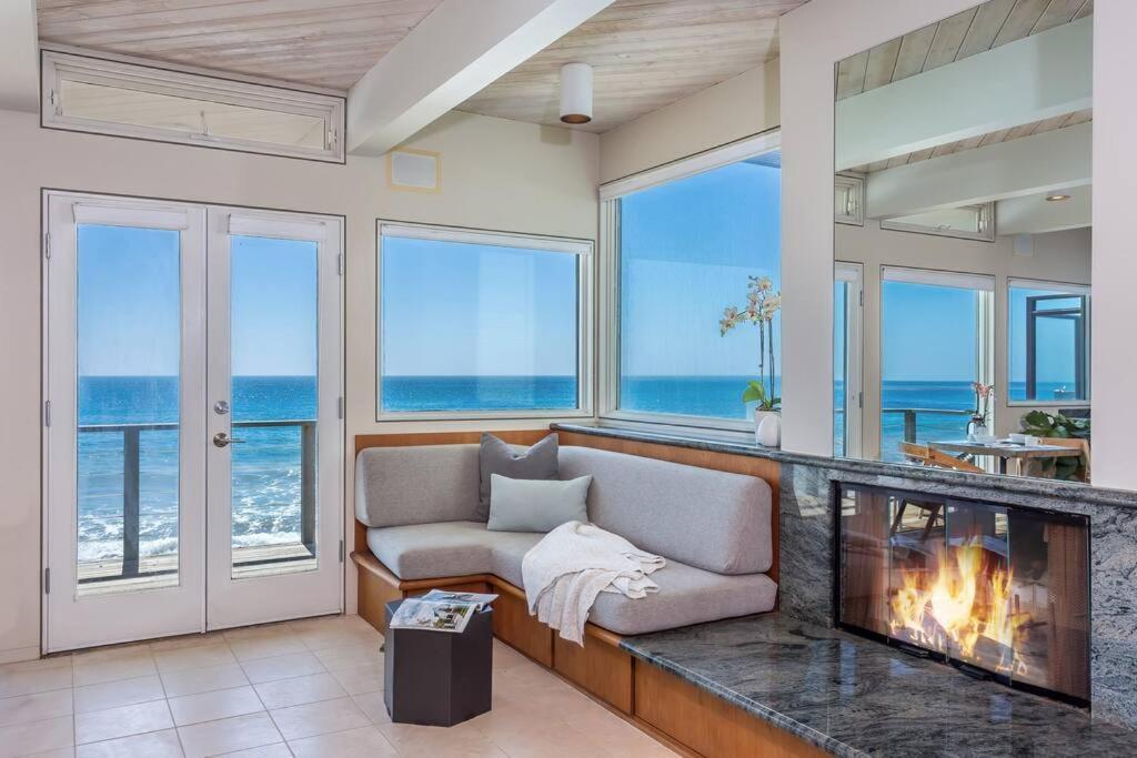 House Getaway On Private Holiday home Malibu