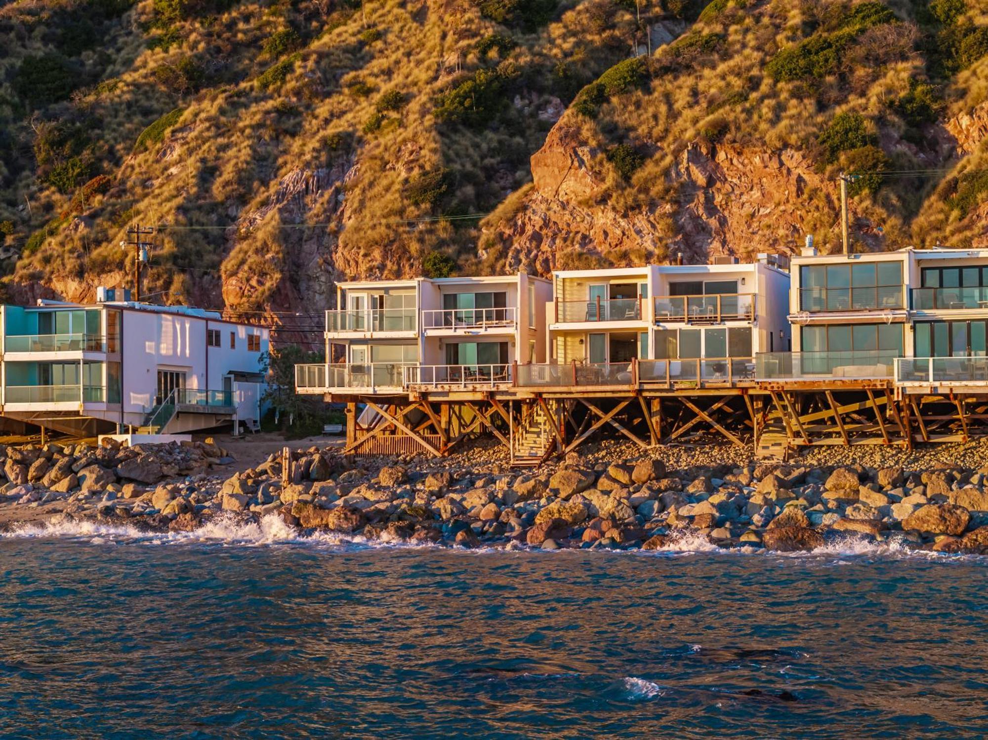 Blue Dolphin: An Oceanfront Sanctuary Malibu