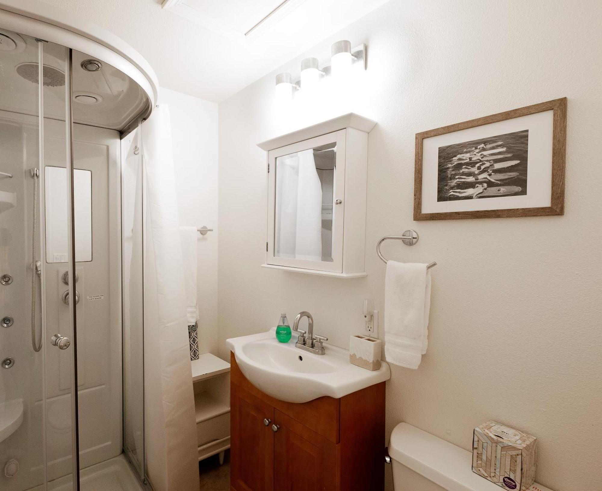 30 Pct Off!! Limited Time! Peaceful Getaway, Near & Hiking & Malibu