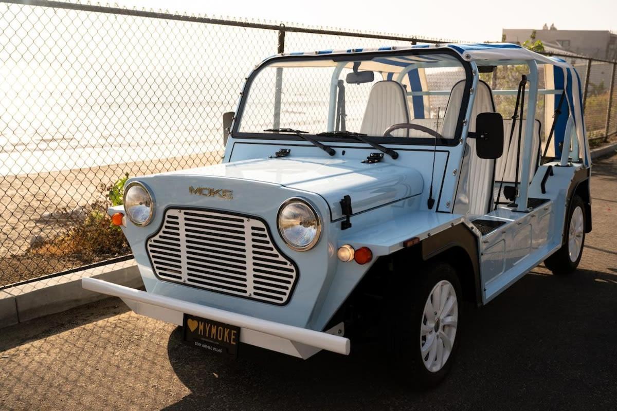 Holiday home The Surfrider - Road - Moke Electric Car Included