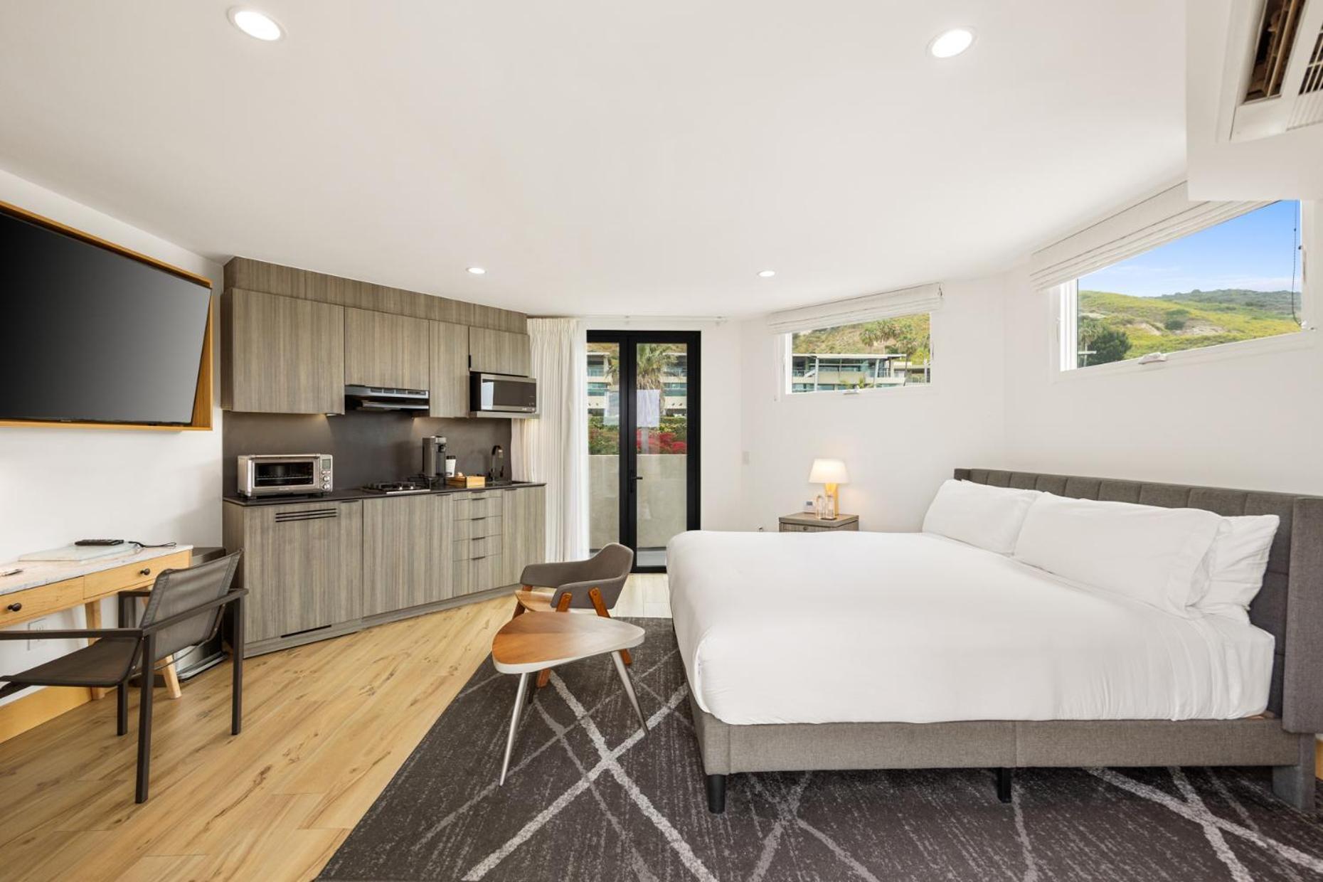 Apartment Carbon