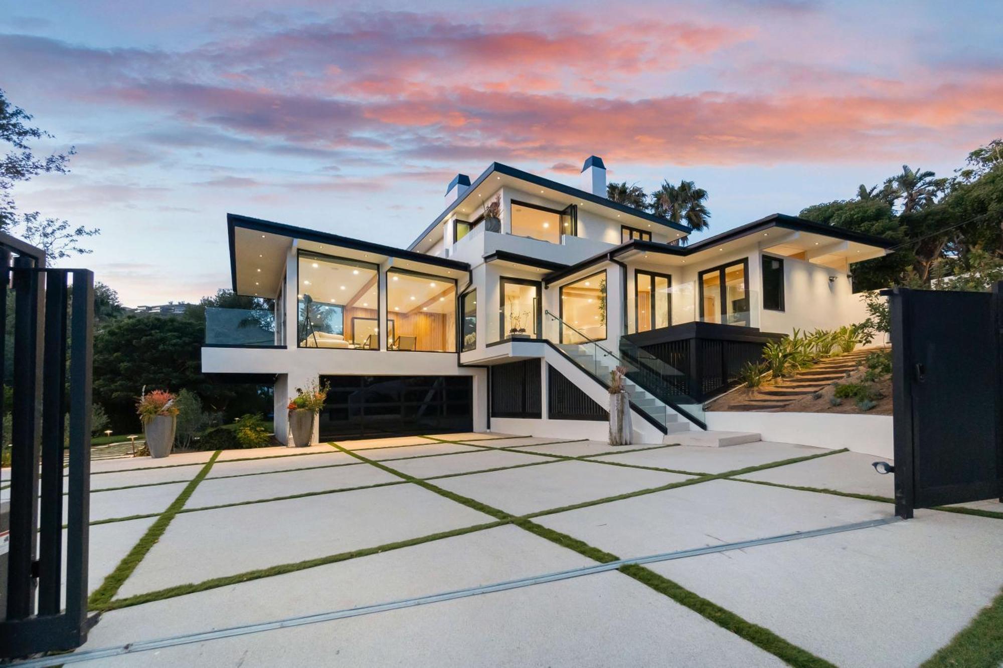 Sea Vista Villa