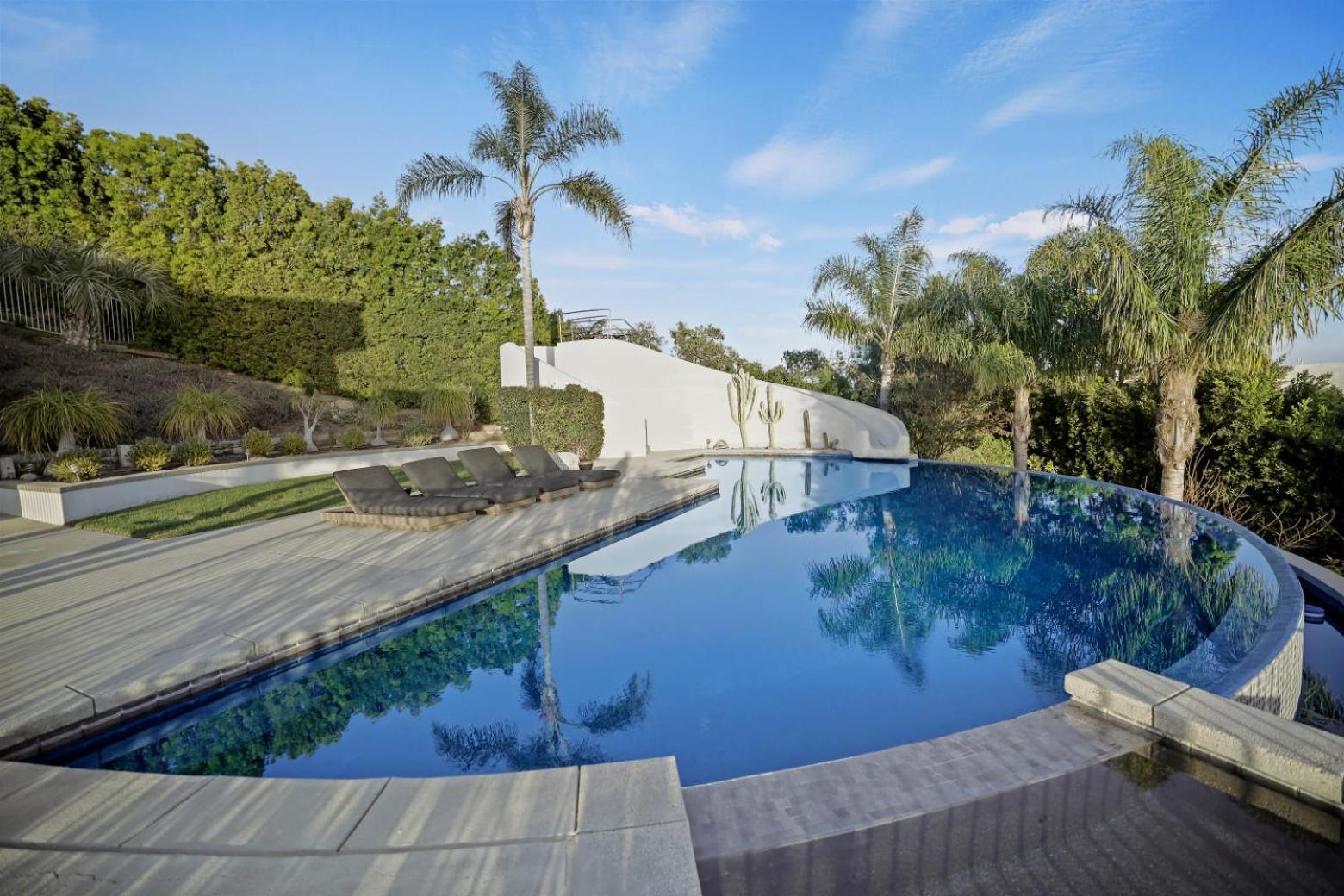 Winding Way * Malibu