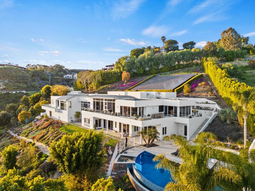 Villa Winding Way Malibu