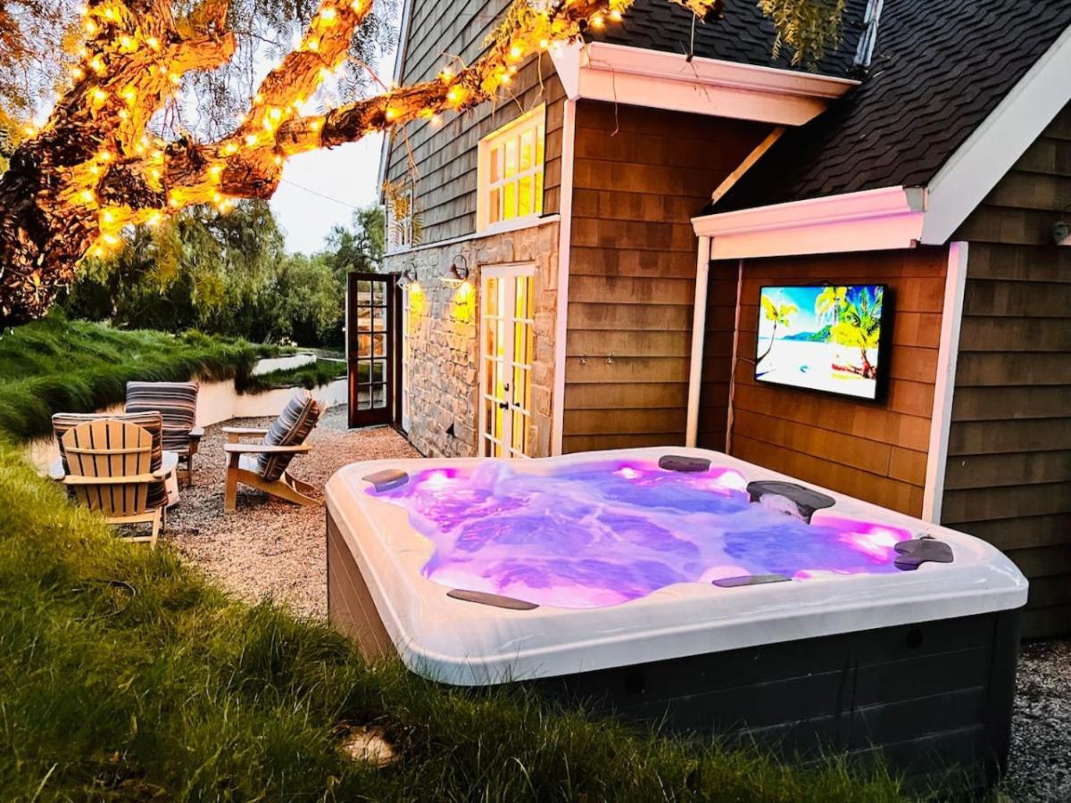 Holiday home Point Dume Access Golf Cart Gym Hot Tub *