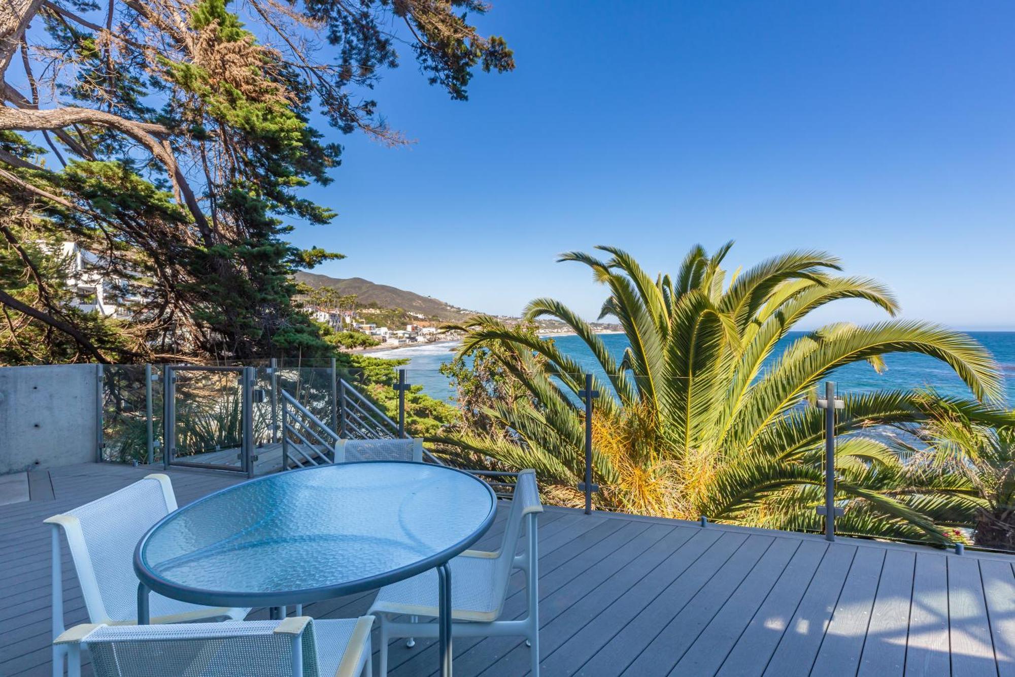 Beachfront Broad Direct Access Villa Malibu