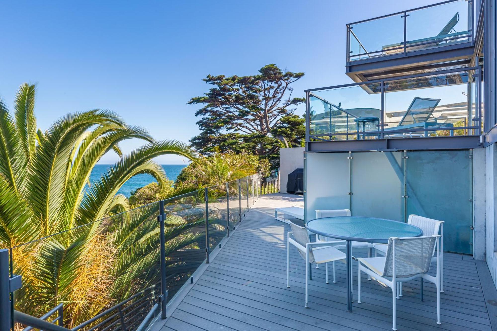 Villa Beachfront Broad Direct Access Malibu