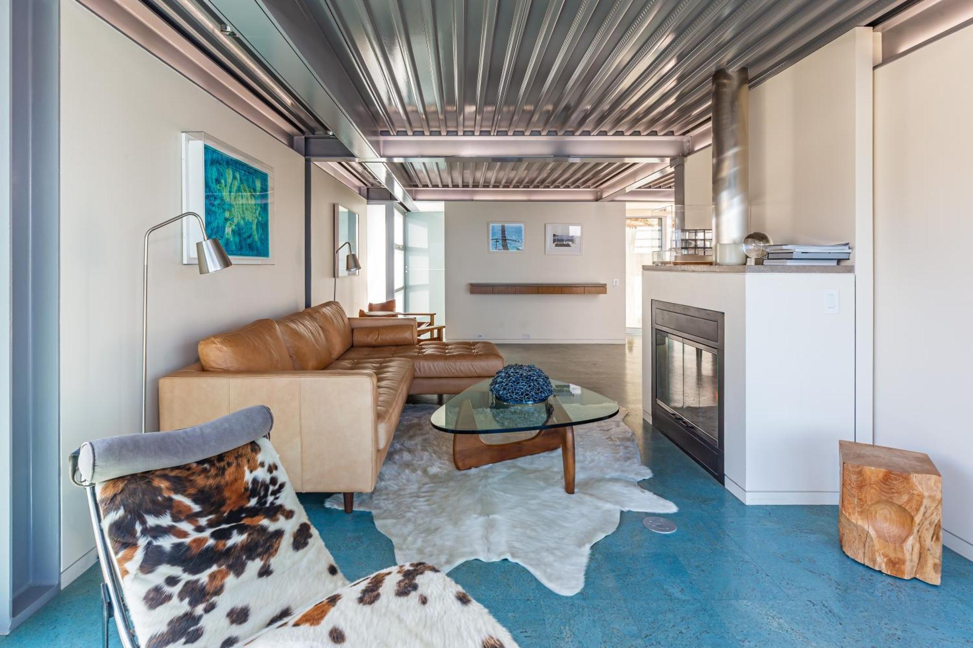 Villa Beachfront Broad Direct Access
