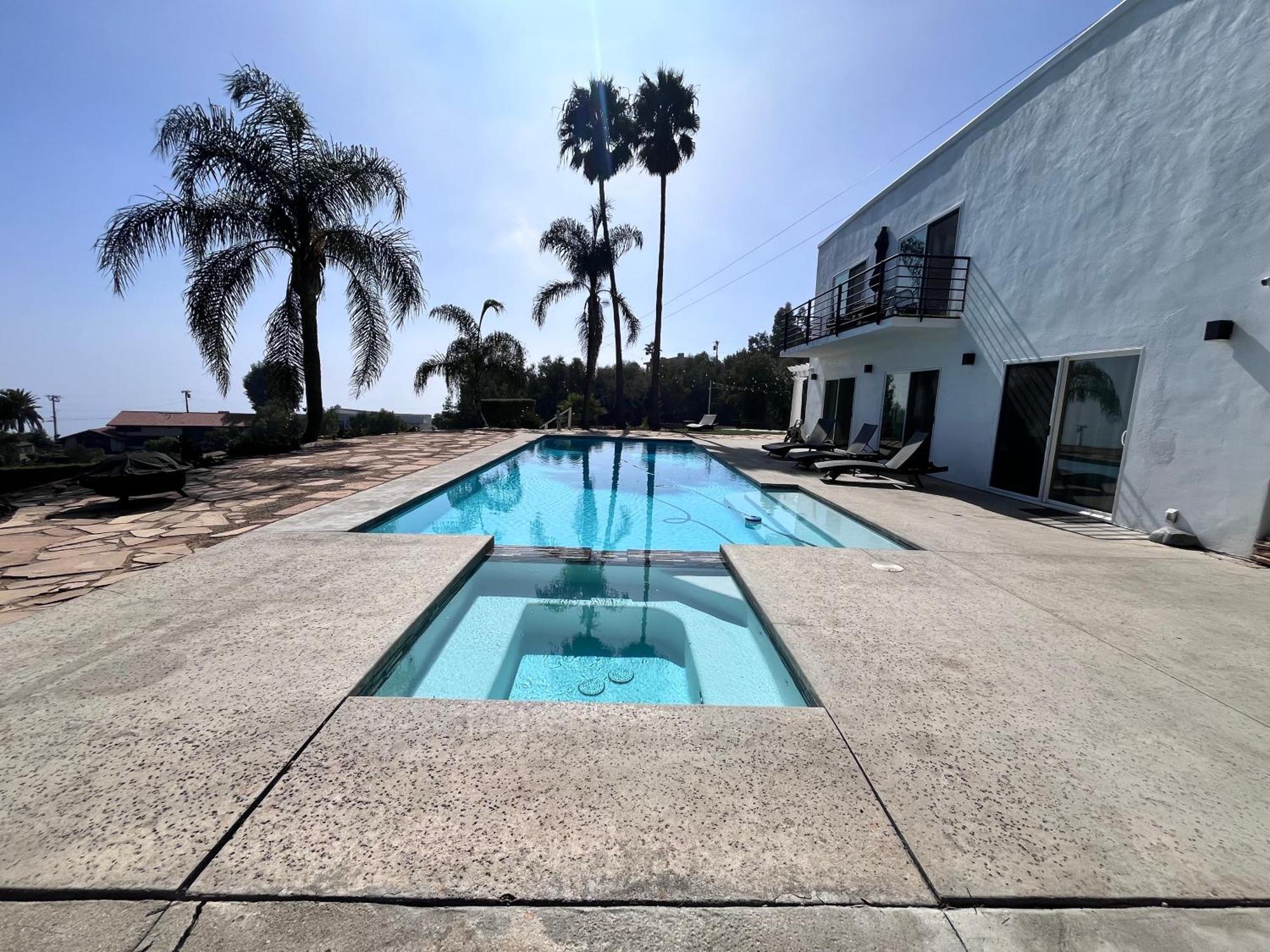 Experience Villa