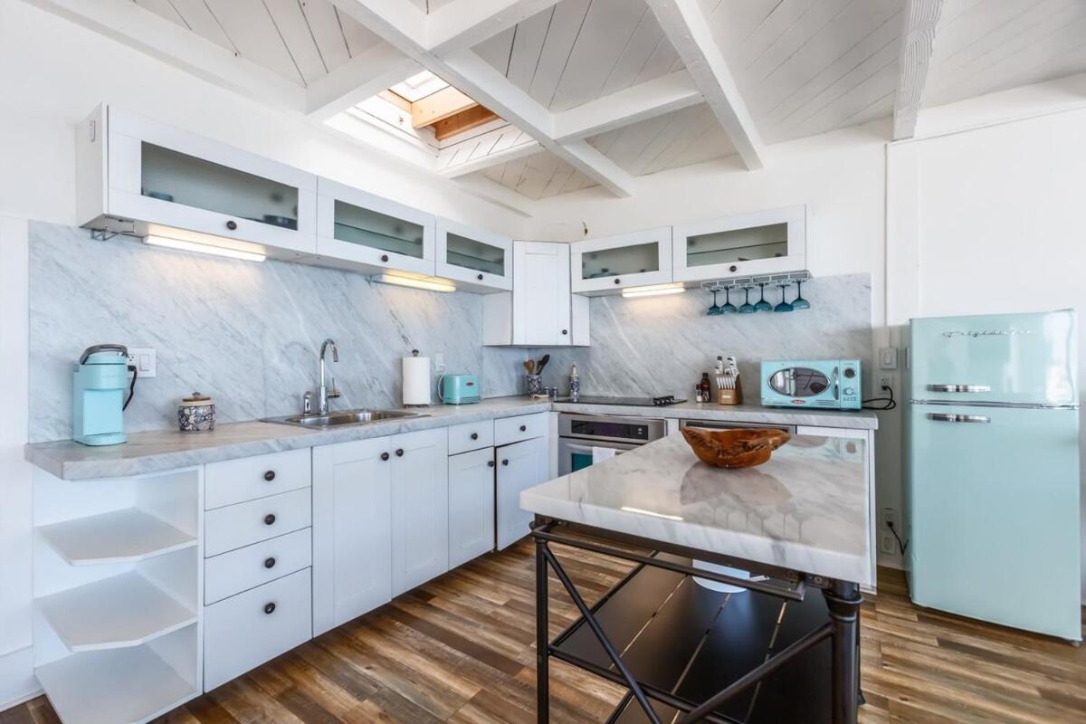 Cheerful 2 Bedroom With Sunset Views Holiday home Malibu