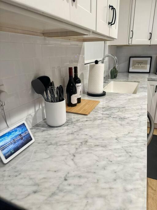 Luxury 1br On Pch + Steps From Beach! * Malibu