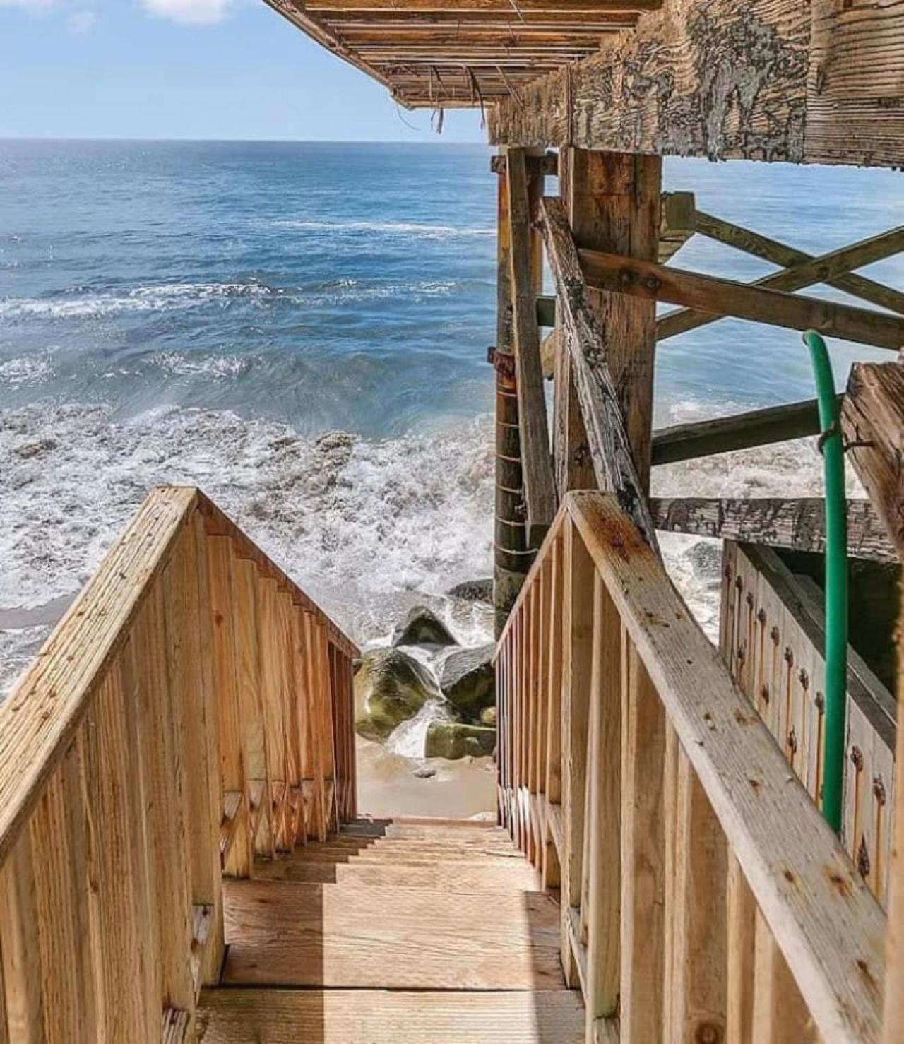 Breathe Ocean Front With Access Holiday home *