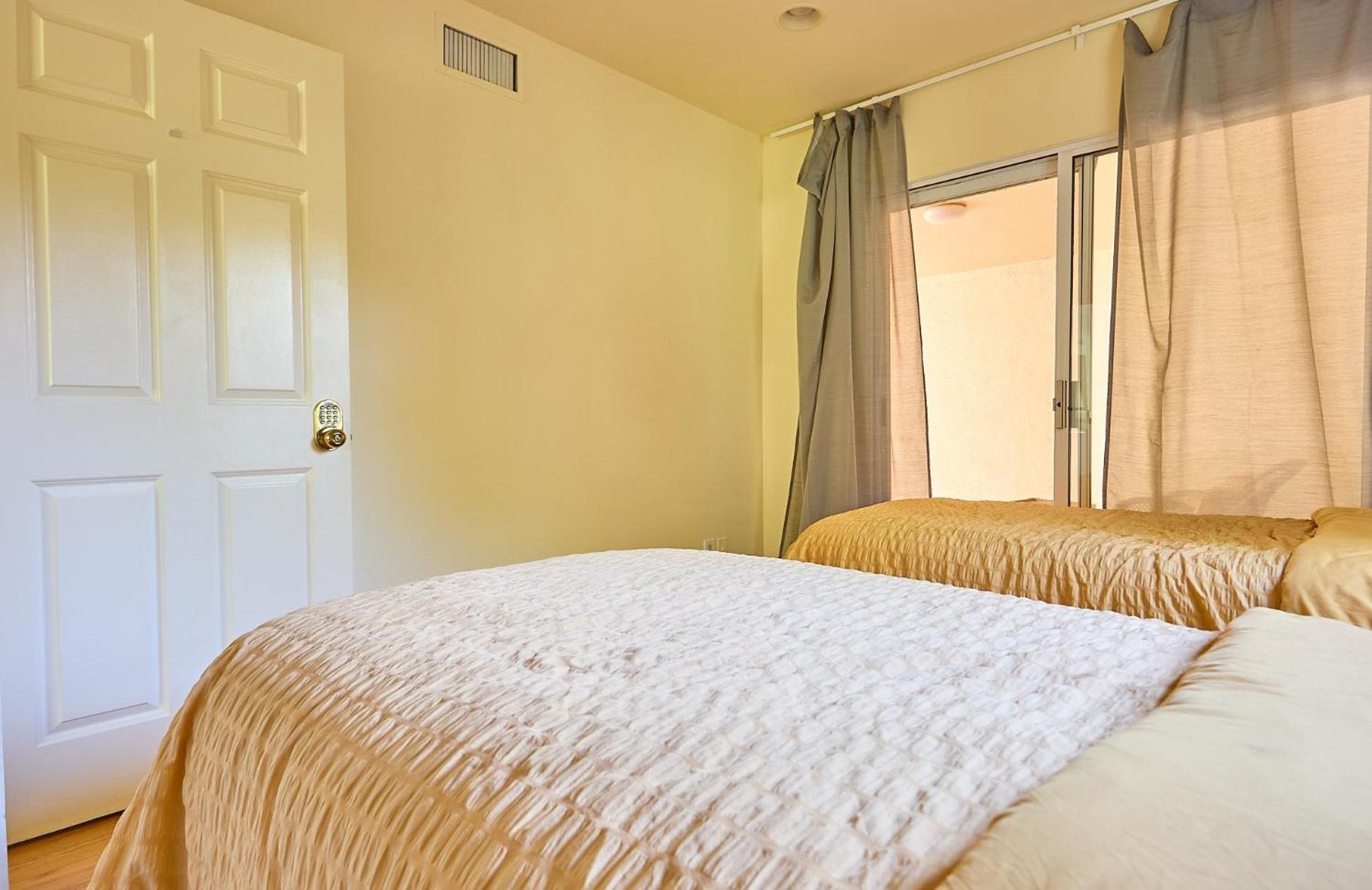 Guest house In Enchanting Hills 5 Min From The Malibu