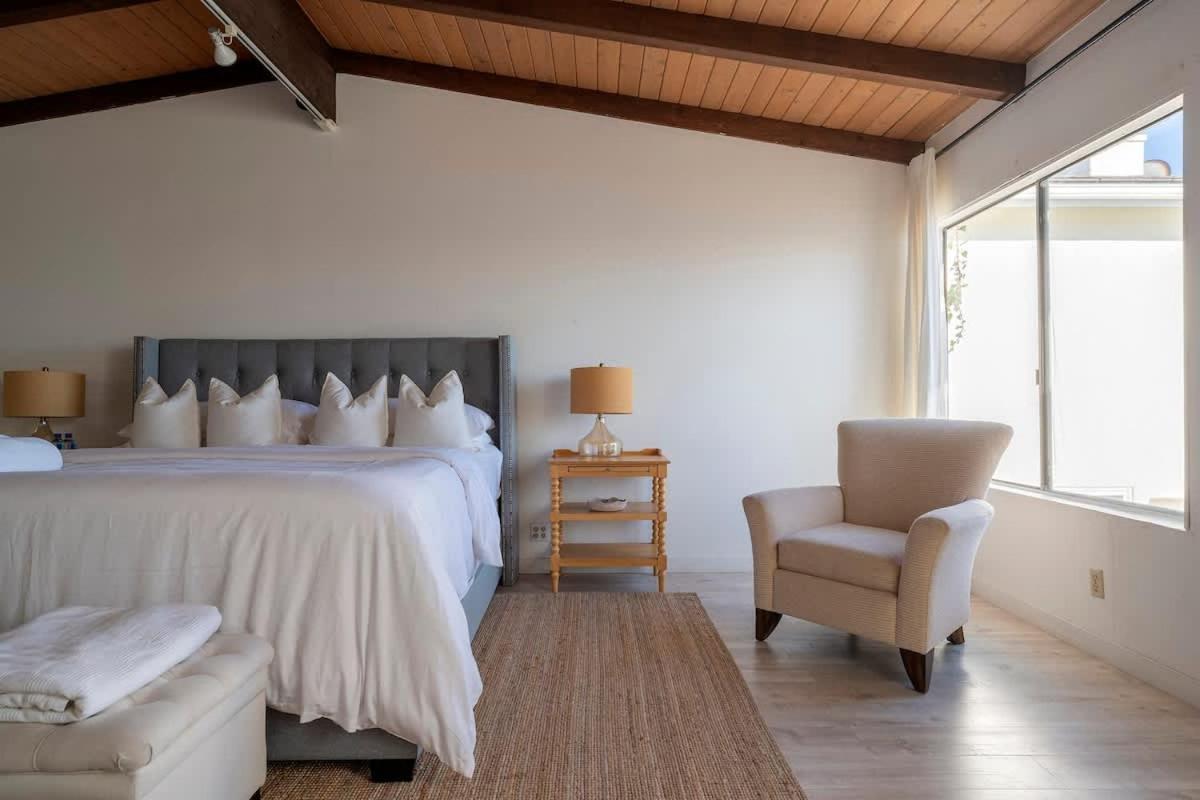 With Access And Ocean View *
