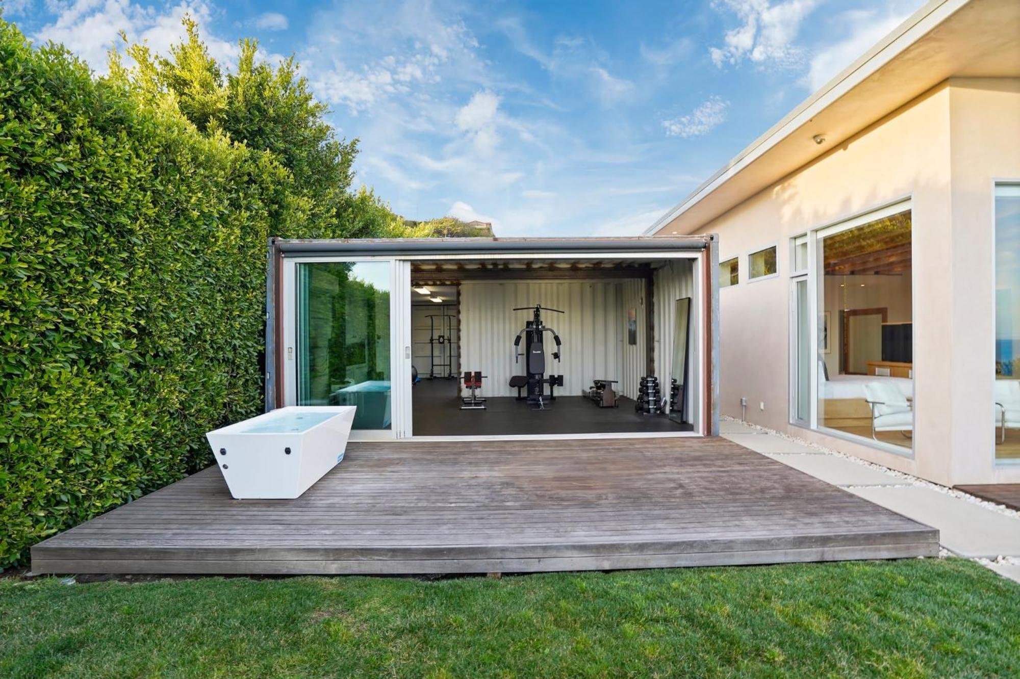 Infinite View By Awhile Holiday home